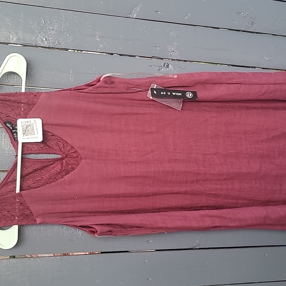 (NWT) AS U WISH  Sleeveless Dress with lace embroidery Size Med Color Wine